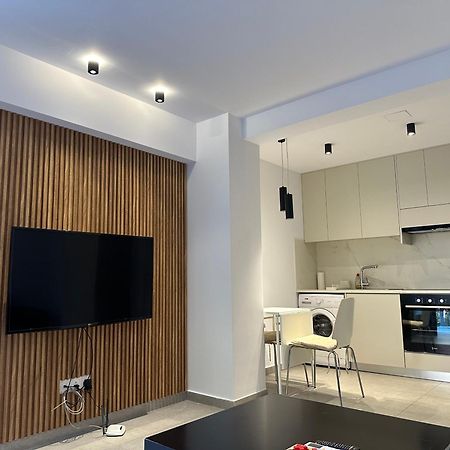 Royal Sunset Studios & Apartments 利马索尔 外观 照片