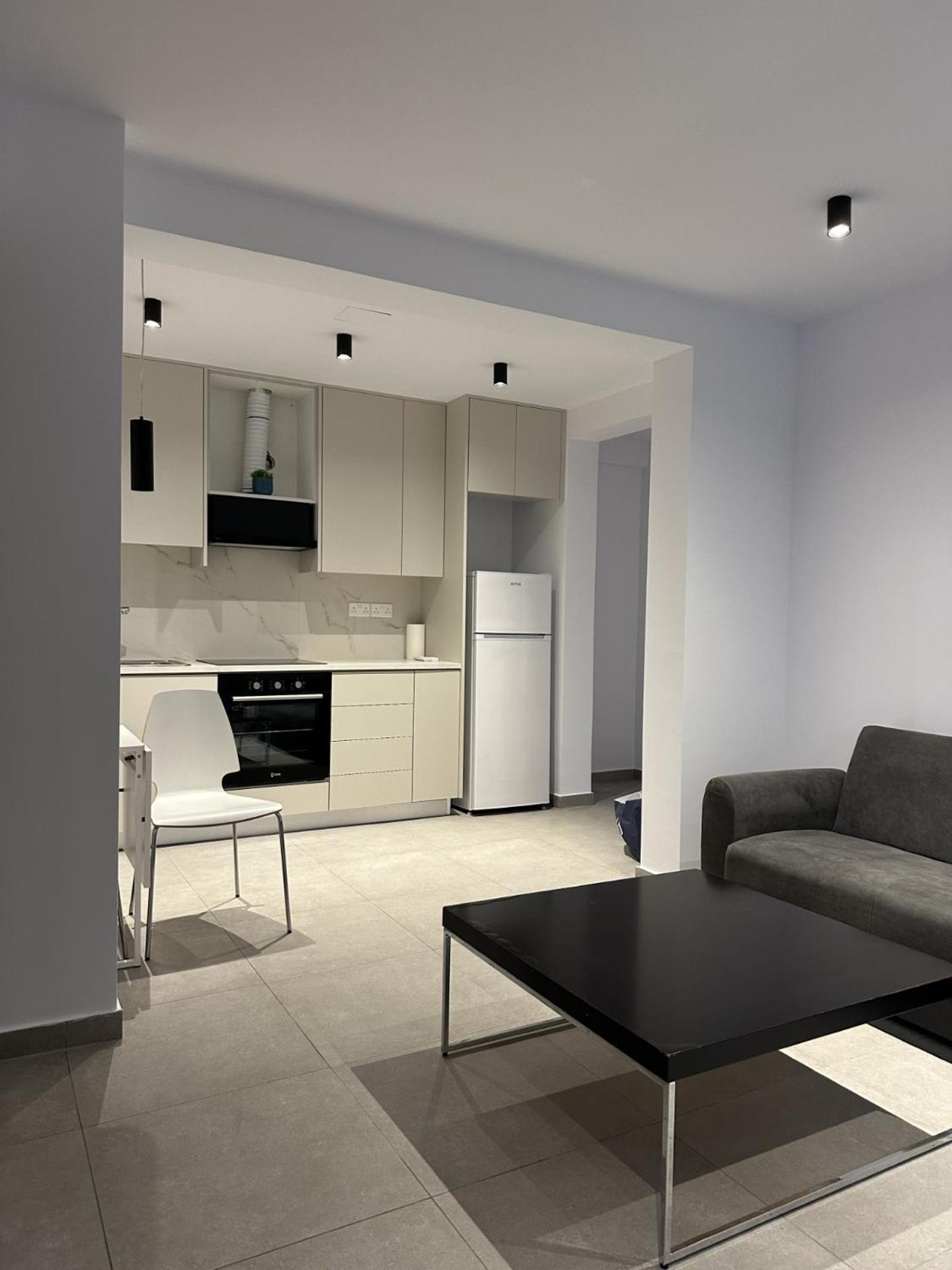 Royal Sunset Studios & Apartments 利马索尔 外观 照片