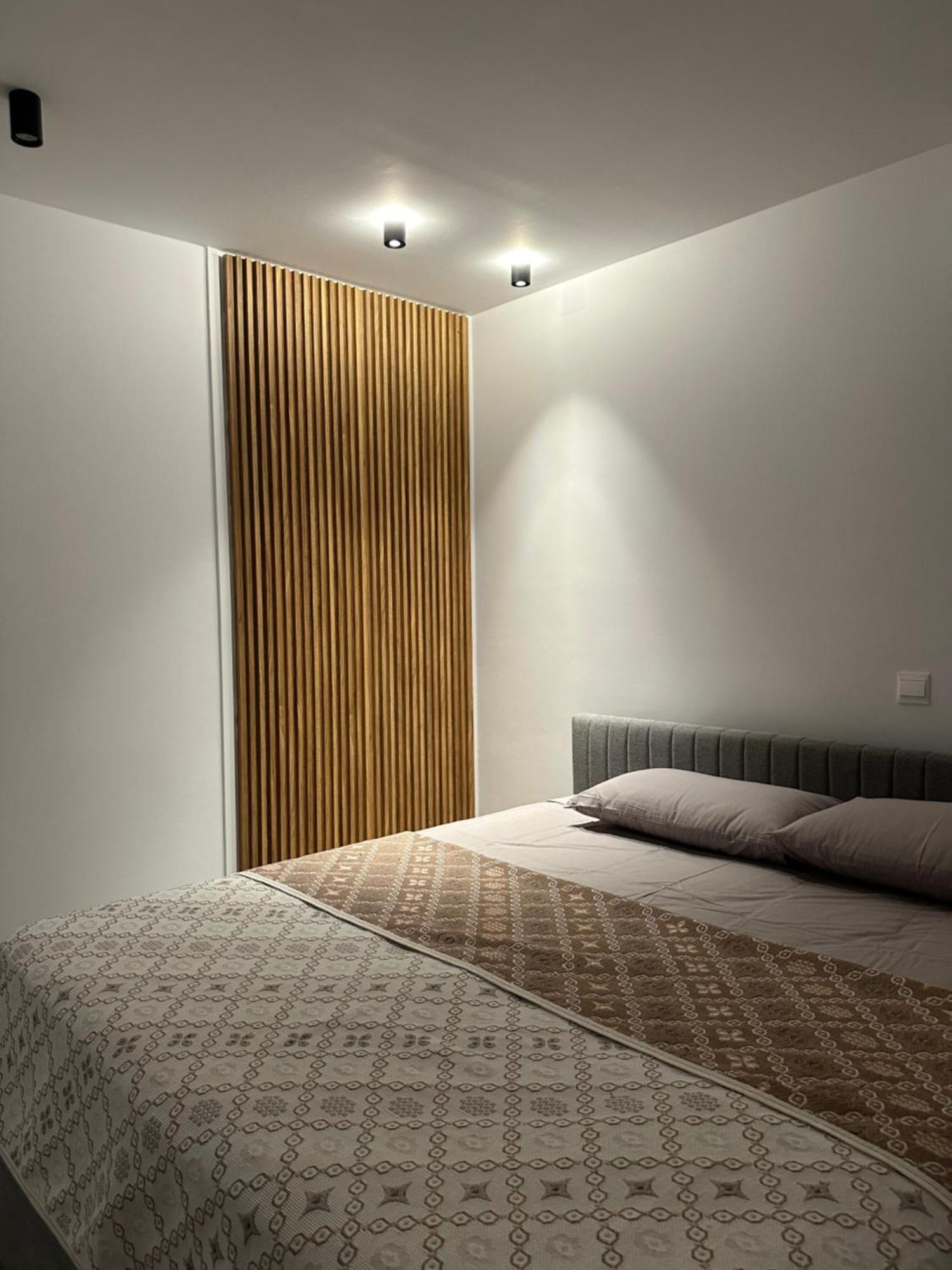 Royal Sunset Studios & Apartments 利马索尔 外观 照片