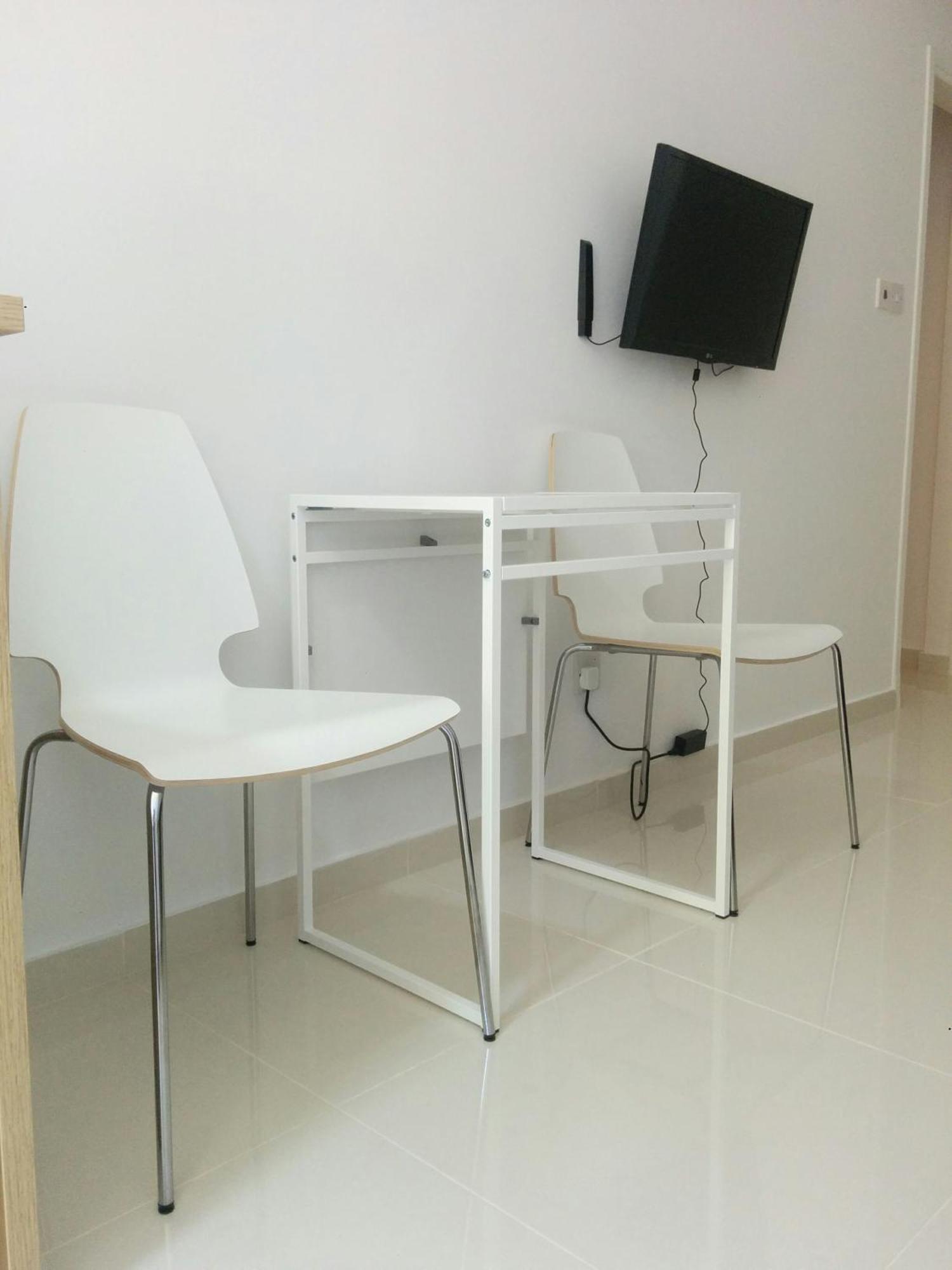 Royal Sunset Studios & Apartments 利马索尔 外观 照片