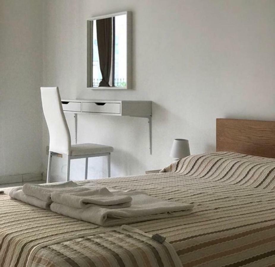Royal Sunset Studios & Apartments 利马索尔 外观 照片